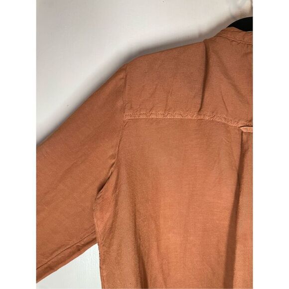 Anthropology Pilcro Ruffled Placket Shirt size M - Picture 12 of 14